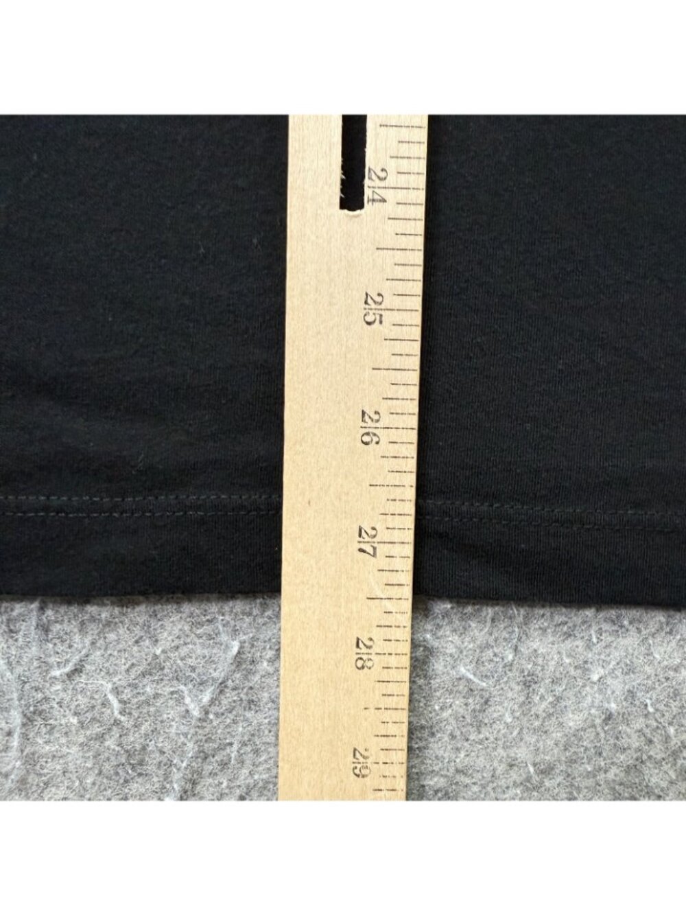 Todd Snyder T-Shirt Men M Black Short Sleeve Crew Neck *STAINS - Picture 12 of 14